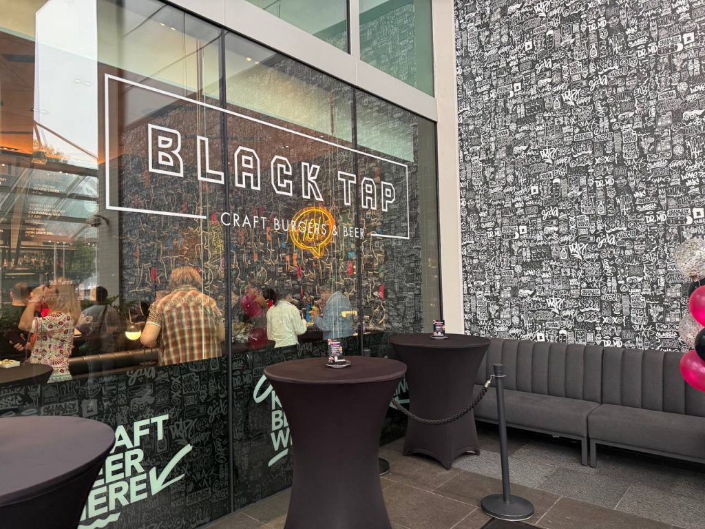 Black Tap Singapore Debuts World First CrazySundae and New Alfresco Space Black Tap Singapore Debuts World First CrazySundae and New Alfresco Space - Alvinology