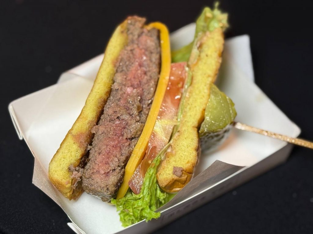 Black Tap Singapore Debuts World First CrazySundae and New Alfresco Space Black Tap Singapore Debuts World First CrazySundae and New Alfresco Space - Alvinology