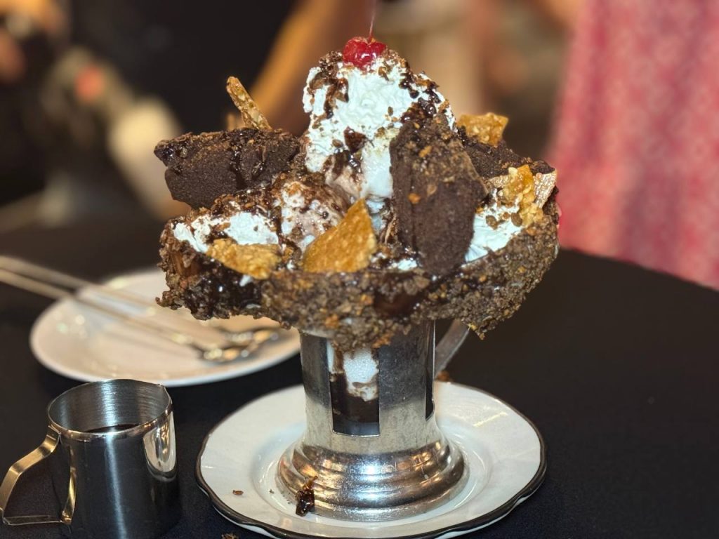 Black Tap Singapore Debuts World First CrazySundae and New Alfresco Space Black Tap Singapore Debuts World First CrazySundae and New Alfresco Space - Alvinology