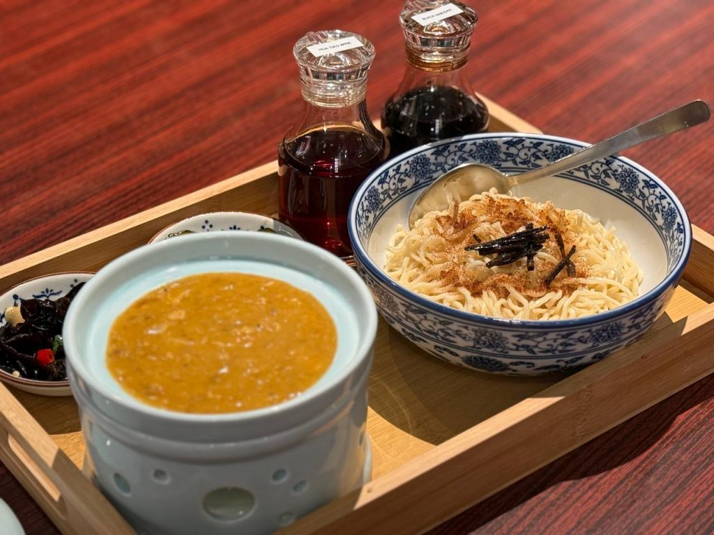 [Review] Treat Yourself and Your Pup at Lo Hey HK with Sizzling Claypots at 50% Off - Alvinology