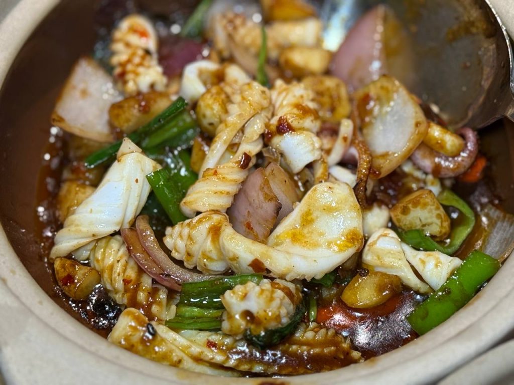 [Review] Treat Yourself and Your Pup at Lo Hey HK with Sizzling Claypots at 50% Off - Alvinology