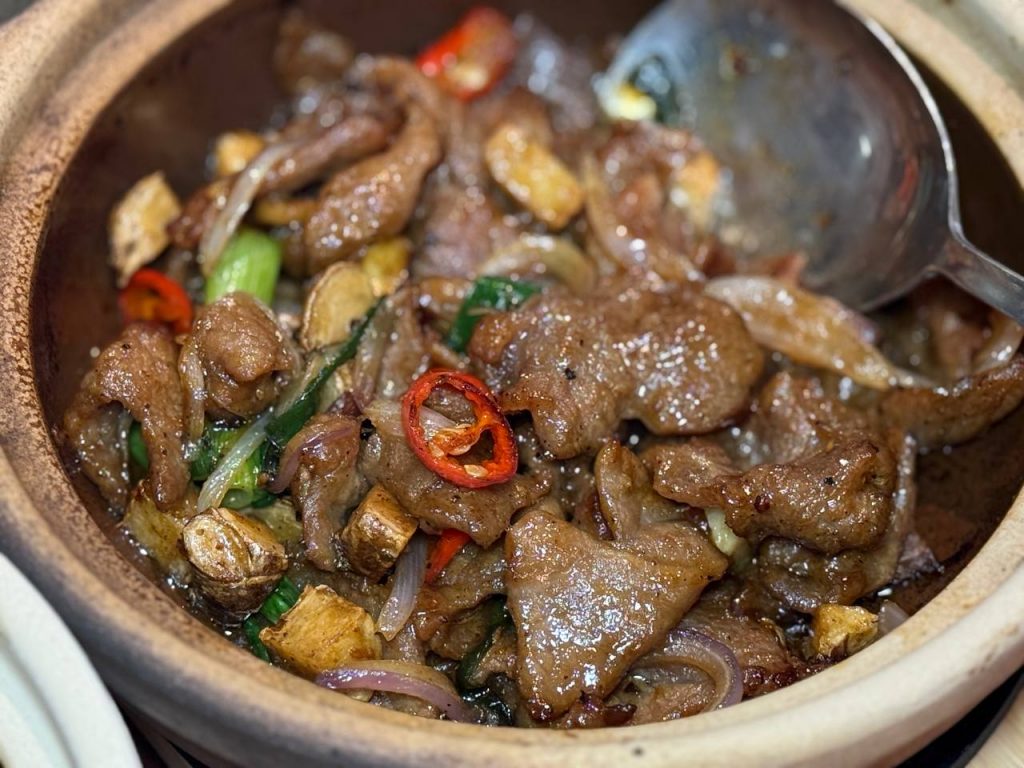 [Review] Treat Yourself and Your Pup at Lo Hey HK with Sizzling Claypots at 50% Off - Alvinology