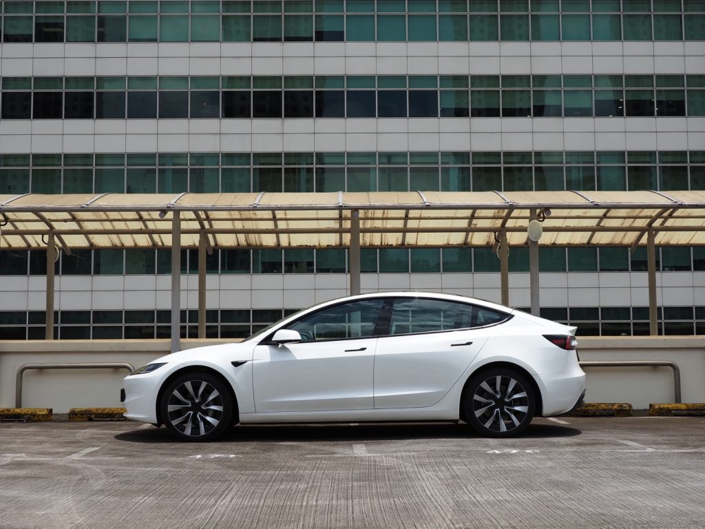[Car Review] Tesla Model 3 Premium Long Range RWD 84kWh: I'm surprised - Alvinology