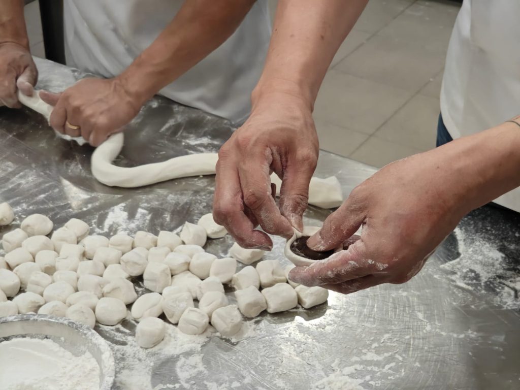Tanjong Rhu Pau Second Generation Cebrates 30 Anniversary with New Kiosks and Promotions While Keeping Handcrafted Heritage Alive - Alvinology