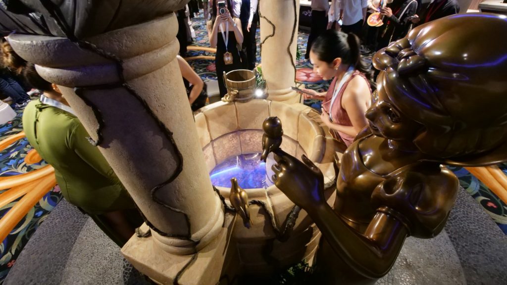 Disney Adventure Christened in Singapore with Star Studded Performance and Surprise Appearance by Robert Downey Jr. - Alvinology