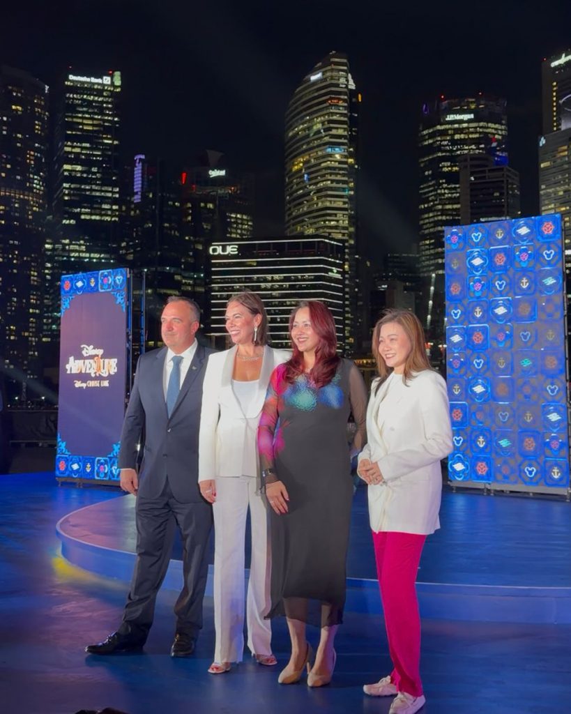 Catch the Disney Cruise Line Sky Show at Marina Bay This Weekend Catch the Disney Cruise Line Sky Show at Marina Bay This Weekend - Alvinology