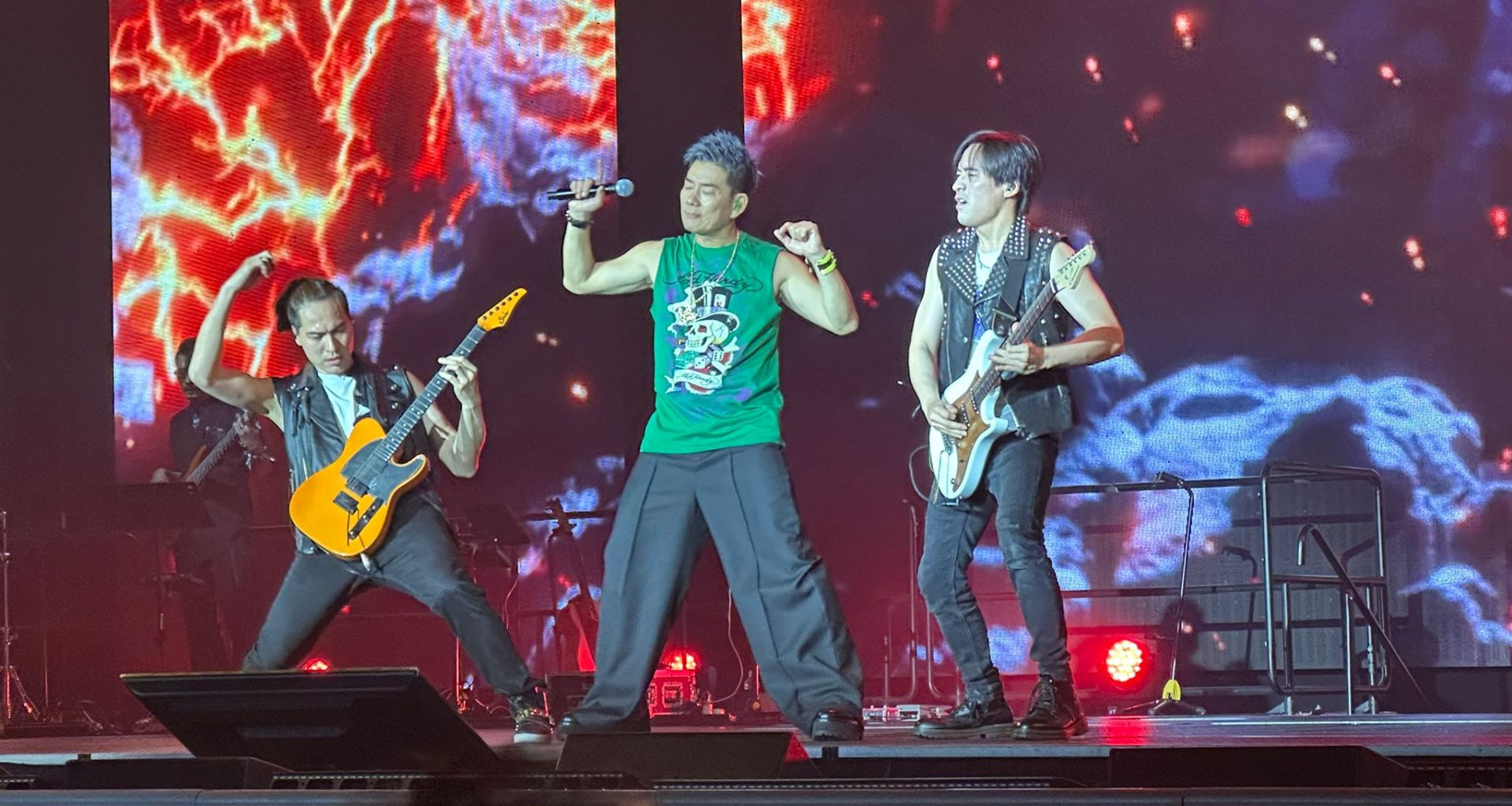 Richie Jen (任贤齐) Brings Nostalgia Filled Night to Singapore, Proves Singalong Classics and Earnestness Never Go Out of Style - Alvinology