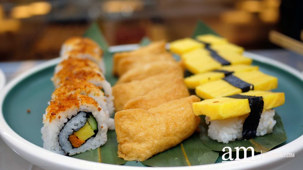 [Promo Alert] Why Kampung Fiesta 1-For-1 Dinner Buffet at Holiday Inn Orchard Singapore City Centre Is The Ultimate Catch For Seafood Lovers this Festive Season - Alvinology