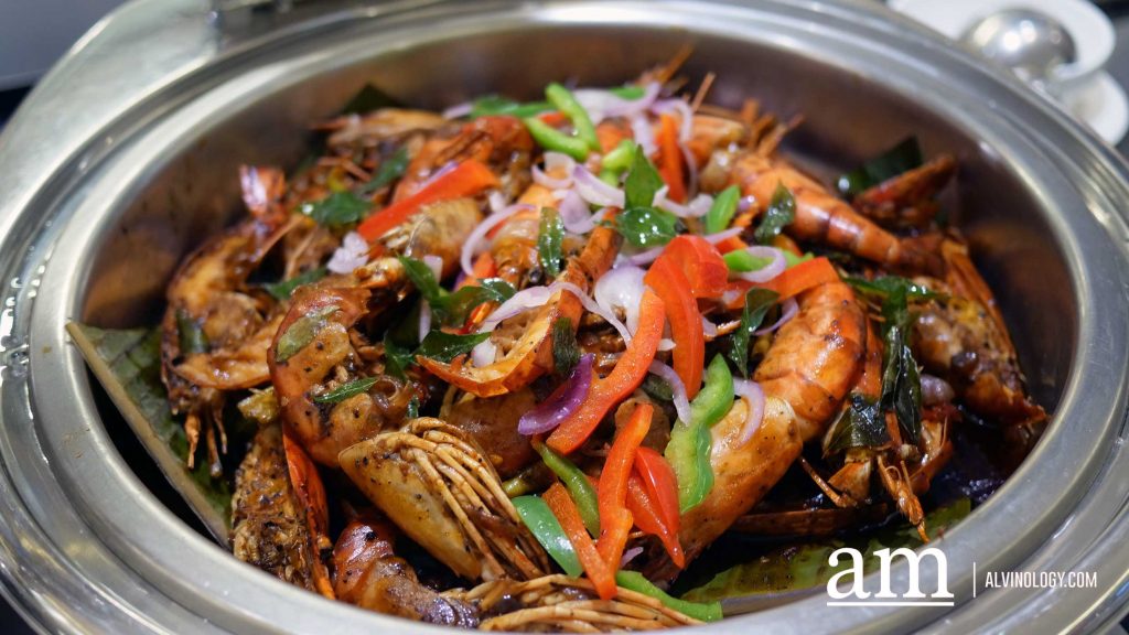[Promo Alert] Why Kampung Fiesta 1-For-1 Dinner Buffet at Holiday Inn Orchard Singapore City Centre Is The Ultimate Catch For Seafood Lovers this Festive Season - Alvinology