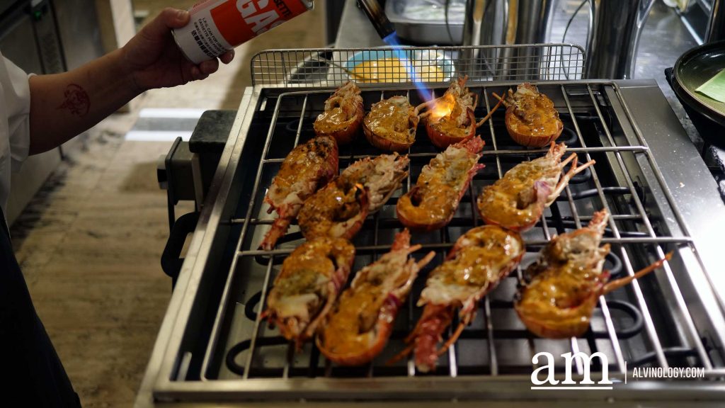 [Promo Alert] Why Kampung Fiesta 1-For-1 Dinner Buffet at Holiday Inn Orchard Singapore City Centre Is The Ultimate Catch For Seafood Lovers this Festive Season - Alvinology