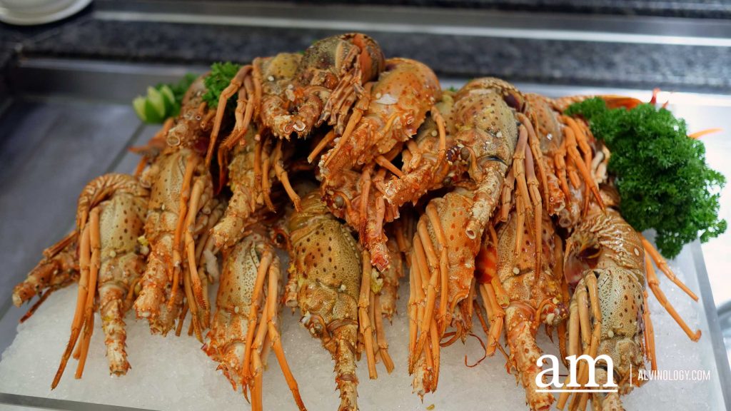 [Promo Alert] Why Kampung Fiesta 1-For-1 Dinner Buffet at Holiday Inn Orchard Singapore City Centre Is The Ultimate Catch For Seafood Lovers this Festive Season - Alvinology