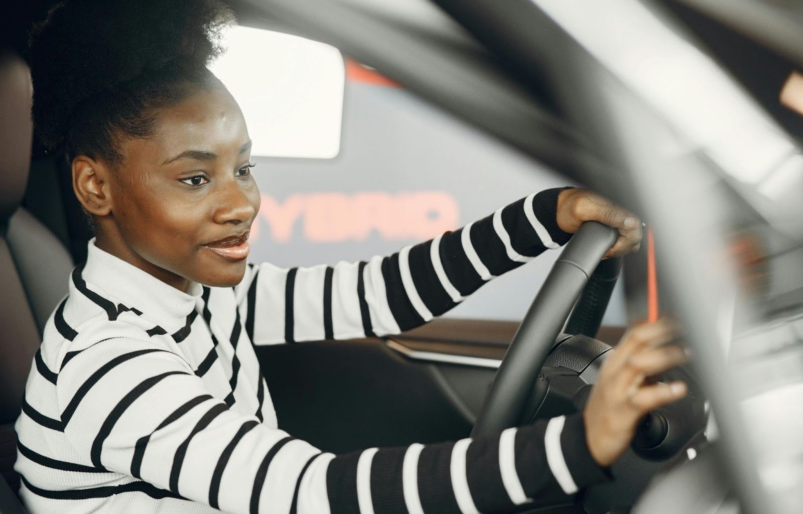 How Moms Can Save Money on Auto Insurance in Alberta - Alvinology