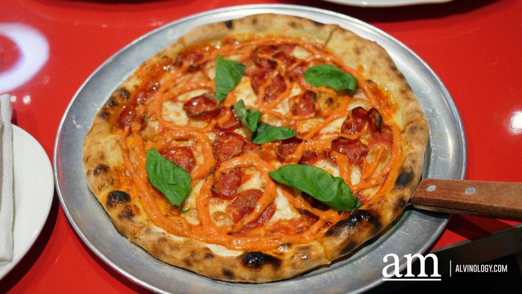 [Review] Medusa Osteria Romana Brings a Very Red and Very Loud Slice of 1960s Rome to Singapore - Alvinology