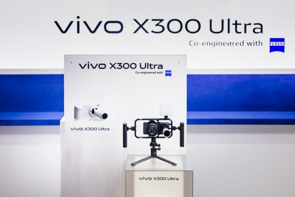 vivo Previews X300 Ultra at MWC 2026, Debuts 400mm ZEISS Telephoto Extender and Confirms Global Launch - Alvinology
