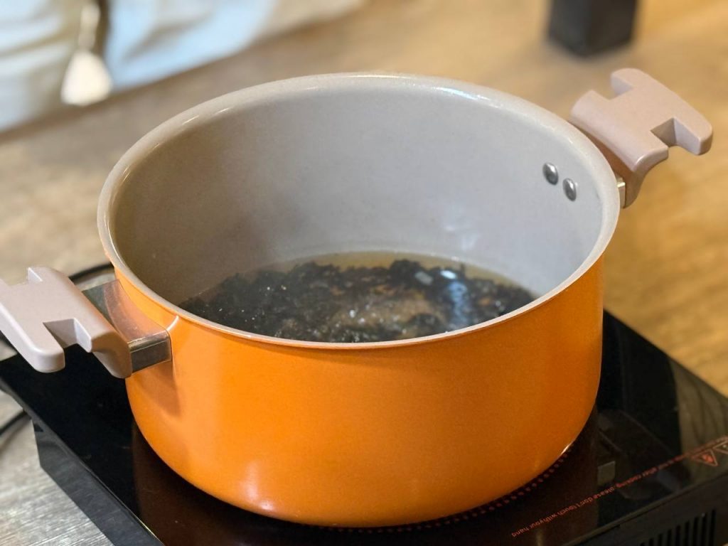 A Crafted Taiwanese Experience at Typhoon Cafe: Buffet Under $20 and Pot-Boiled Milk Tea A Crafted Taiwanese Experience at Typhoon Cafe: Buffet Under $20 and Pot-Boiled Milk Tea - Alvinology