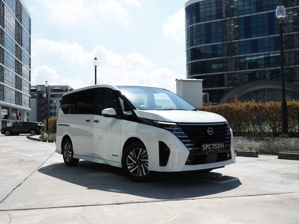 [Car Review] Nissan Serena Smart 8: She blends to your every needs - Alvinology