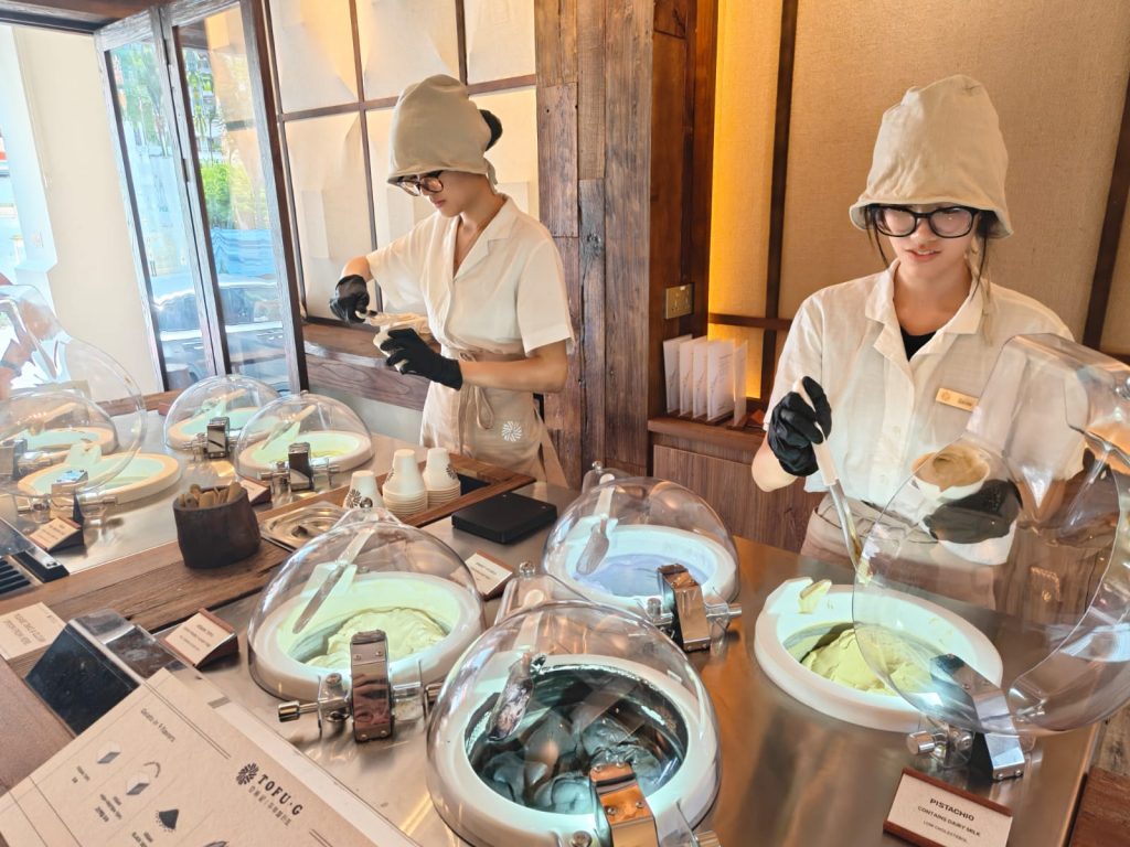 [Review + Promo Alert] Nourish Your Soul with Twelve Hour Simmered Samgyetang at the new Modu High in the CBD - Alvinology