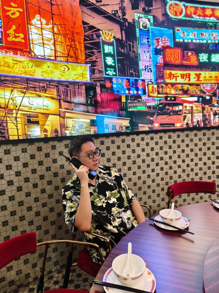 [PROMO Alert] Step Back In Time At Hey Kee HK Seafood And Score Free Wings With Their Dress Up Promo - Alvinology