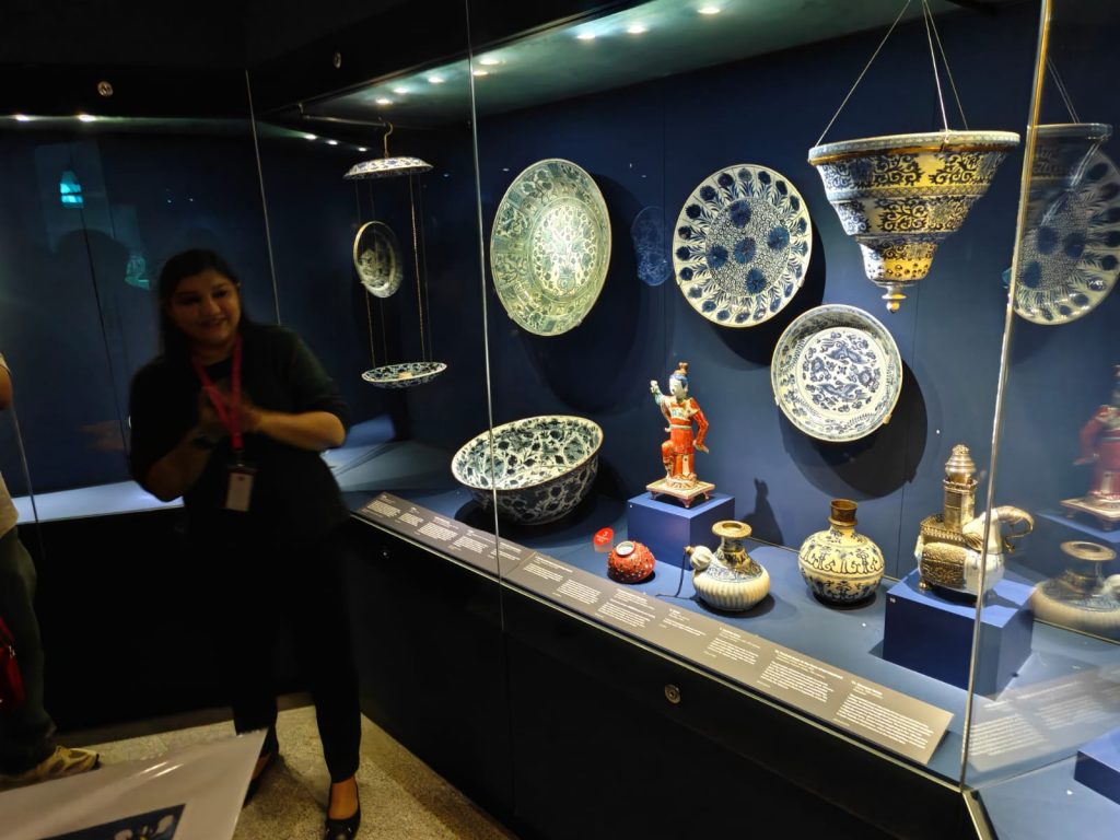 UNIQLO Singapore Launches First-Ever Museum Pop-Up at Asian Civilisations Museum, Celebrating Art for All UNIQLO Singapore Launches First-Ever Museum Pop-Up at Asian Civilisations Museum, Celebrating Art for All - Alvinology