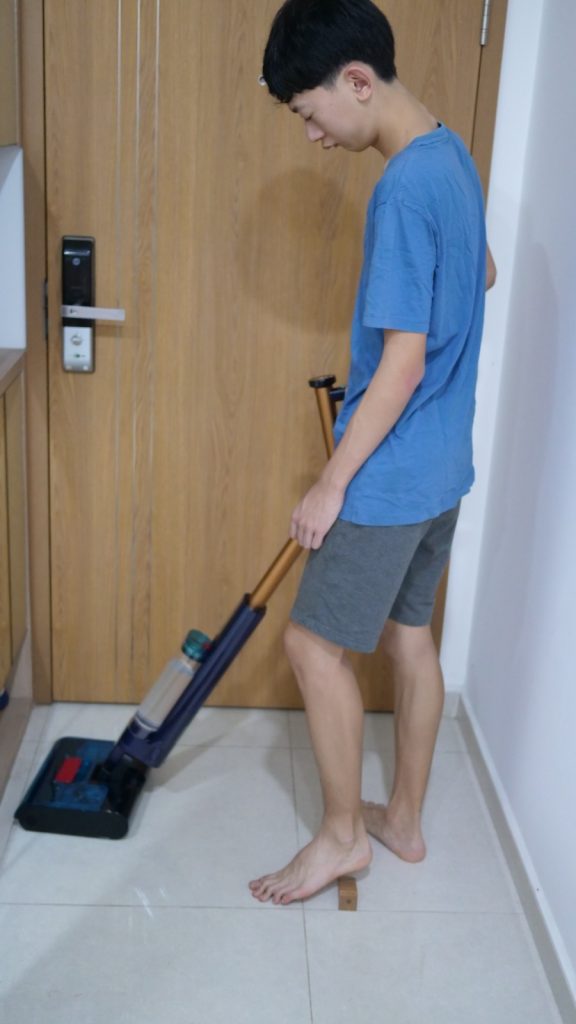 Dyson Clean+Wash Hygiene Review: A Lightweight Wet Floor Cleaner Focused on Hygiene To Replace Traditional Mop - Alvinology