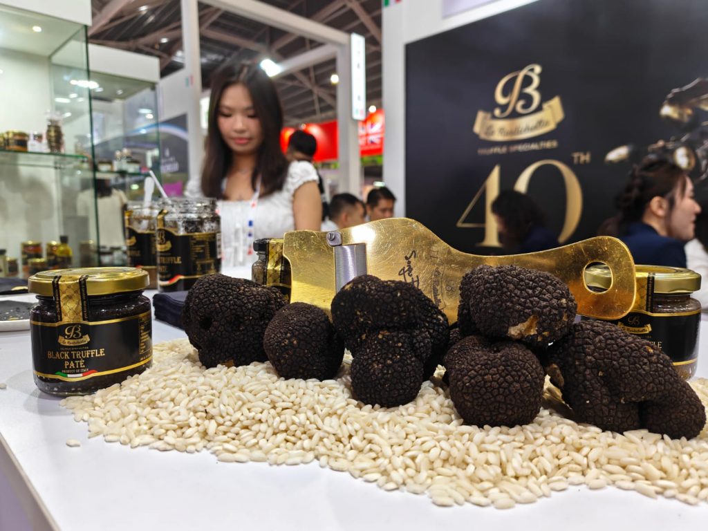 Savouring the World at FHA 2026: A Firsthand Experience at Asia's Ultimate F&B Trade Event - Alvinology