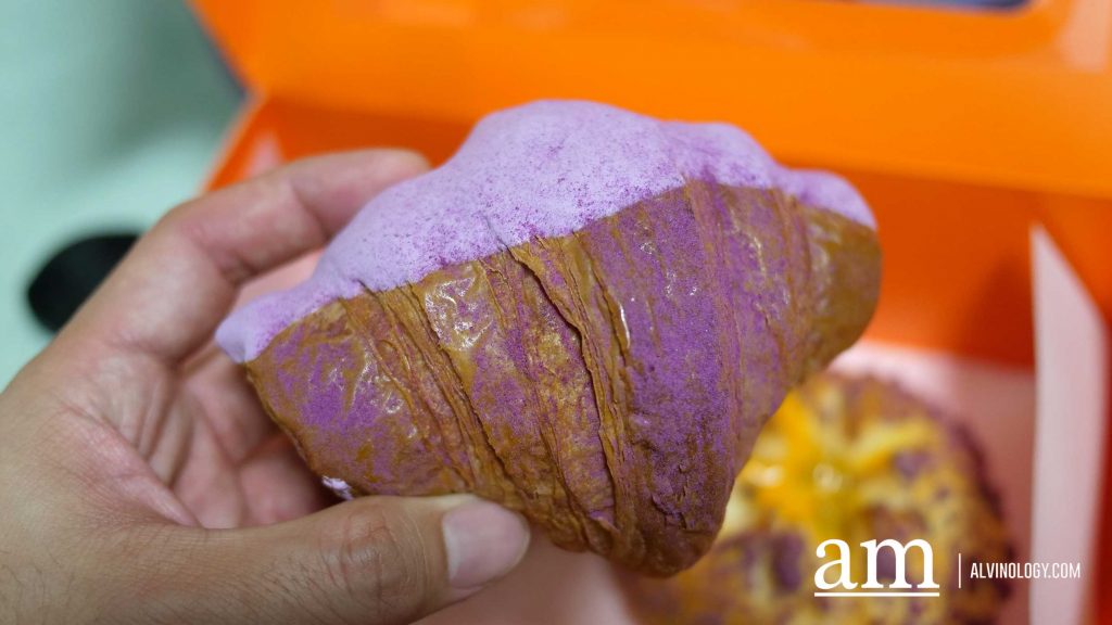 BreadTalk Launches Lilac Themed Yam and Bluebery Bread and Pastries for Mother's Day - Alvinology