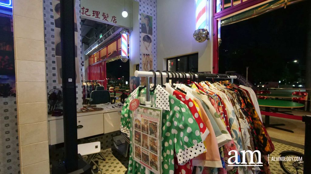 [PROMO Alert] Step Back In Time At Hey Kee HK Seafood And Score Free Wings With Their Dress Up Promo - Alvinology