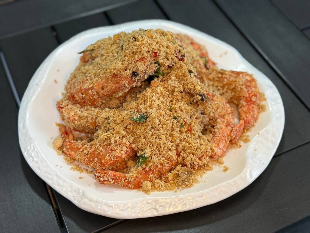 [Review] A Pet-Friendly Mother’s Day Dinner Spot With Roast Lechon and More - Alvinology