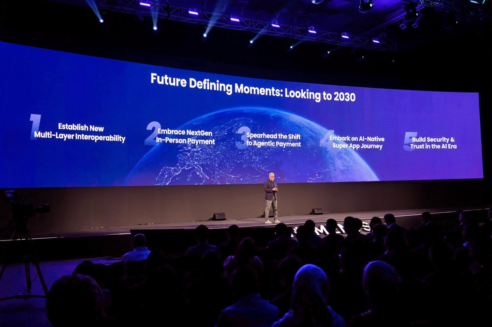 Expanding infrastructure for the age of AI commerce: Ant International connects over 150 million merchants with more than 2 billion consumers Ant International CEO Peng Yang shares the company's global strategy for the era of AI commerce