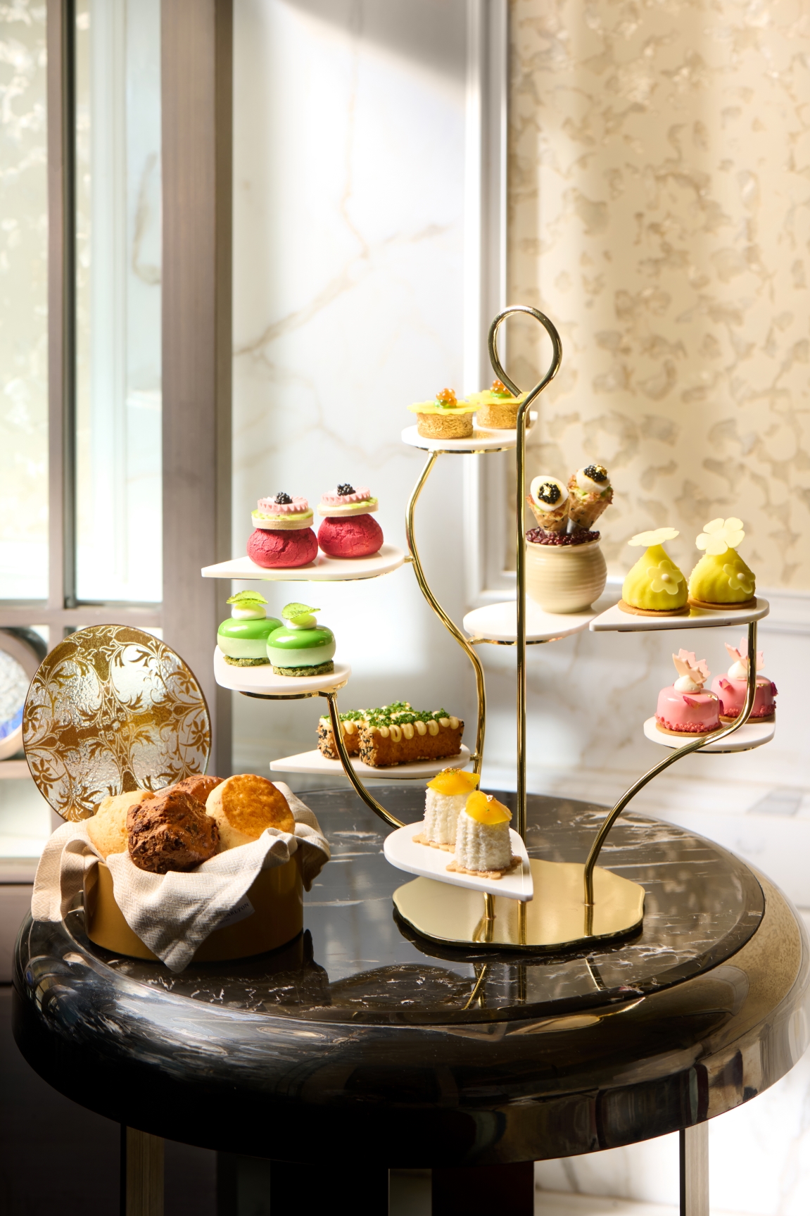 Elegant Flavours, Reimagined at Galaxy Macau Enjoyed on the 51st floor of The Ritz‑Carlton, Macau, The Spring Time Journey Afternoon Tea offers a seasonal symphony of colour, texture and flavour.