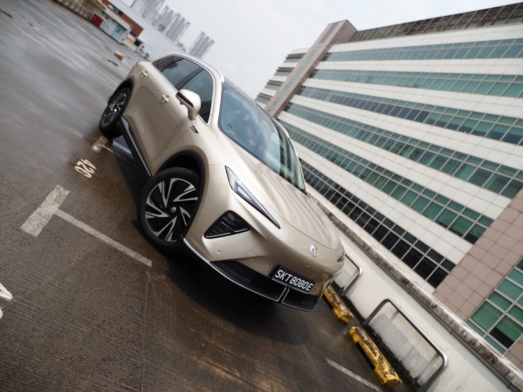 [Car Review] MGS6 EV: Big But Discrete - Alvinology