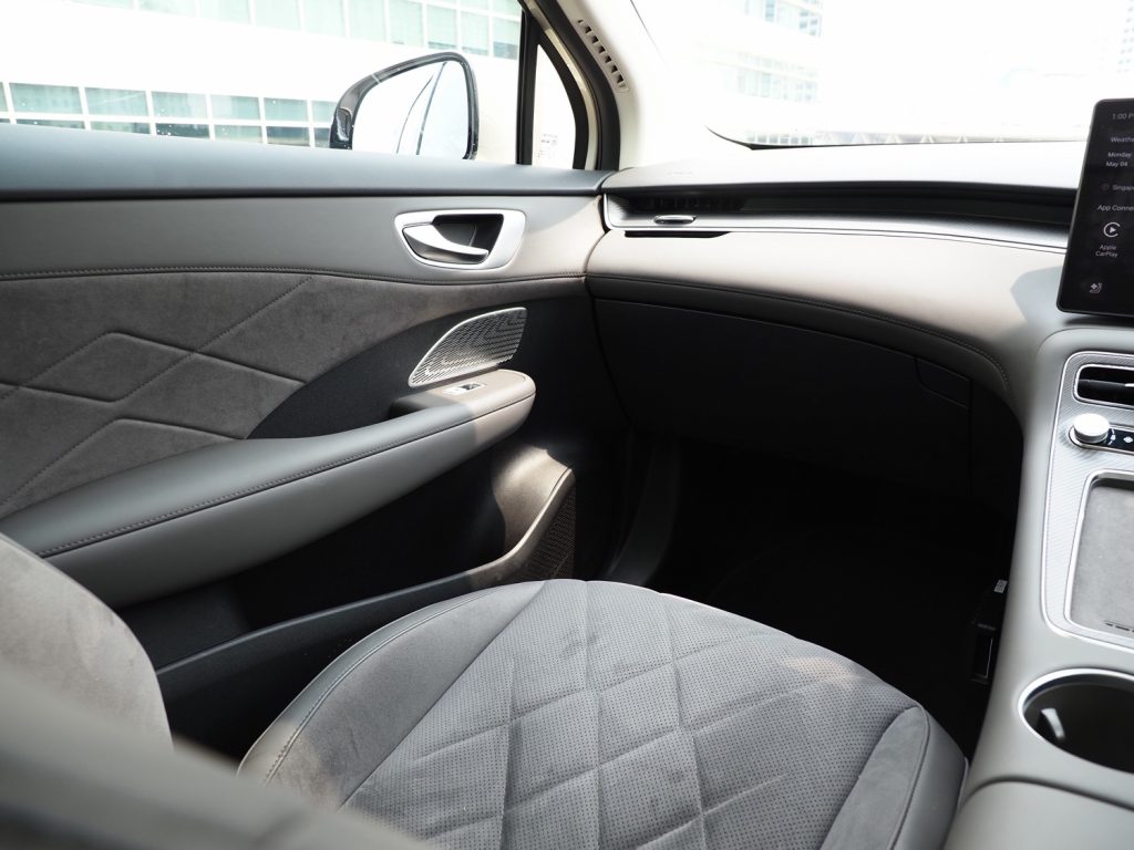 [Car Review] MGS6 EV: Big But Discrete - Alvinology