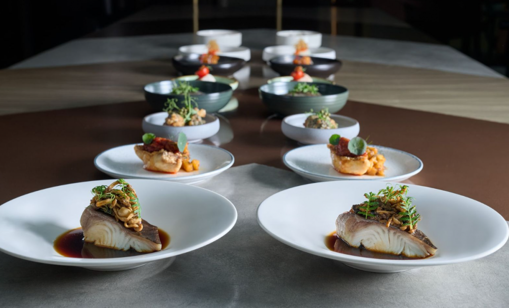 This June Only: CLOVE’s Newest Collaboration with Celebrity Chef Eric Teo Brings Kelong-Inspired Feasting to the City This June Only: CLOVE’s Newest Collaboration with Celebrity Chef Eric Teo Brings Kelong-Inspired Feasting to the City - Alvinology