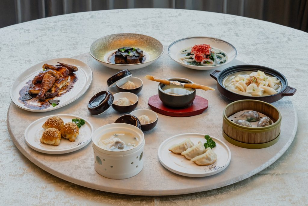 [PROMO Alert] Kai Garden's 10th Anniversary: Creative Cantonese Dishes Like Crab Roe Hor Fun and Black Truffle Chicken With A 50% Off Deal - Alvinology
