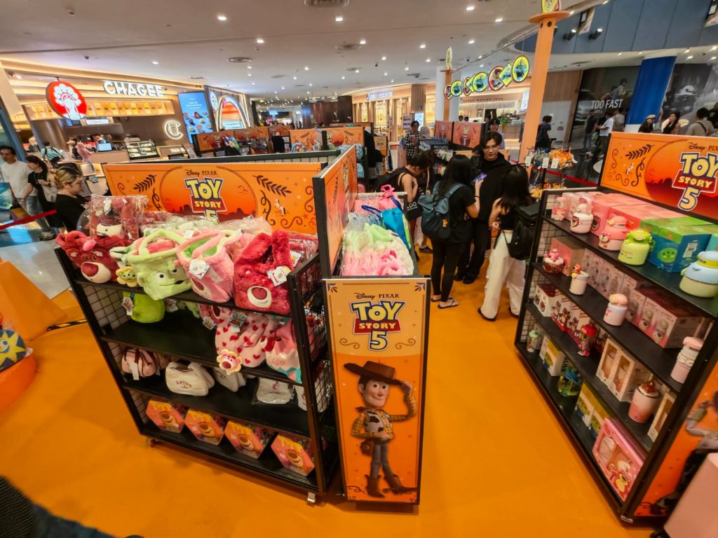 VivoCity Transforms into a Giant Toy Box with Exclusive Merch and Carnival Games for the New Toy Story 5 Movie - Alvinology