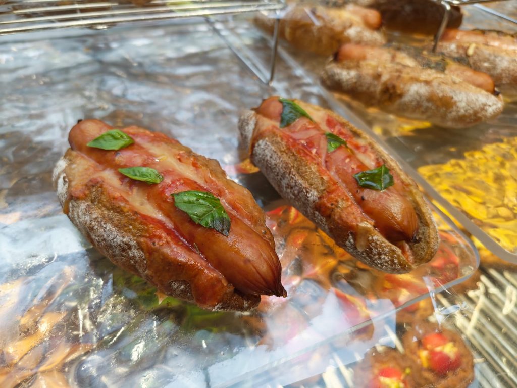 BreadTalk Teams Up with Johnsonville for a Succulent Sausage Bun Experience, Introduces Two Limited Time Only Creations - Alvinology
