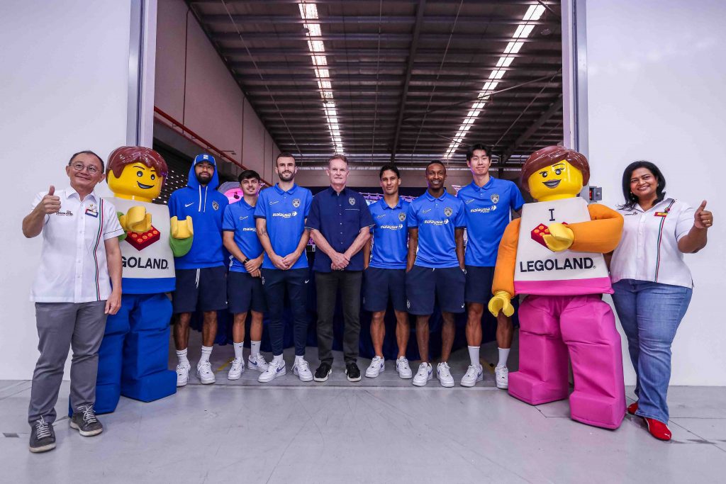 Johor Darul Ta’zim Football Club and LEGOLAND Malaysia Bring Sultan Ibrahim Stadium to Life in New MINILAND Brick Experience - Alvinology