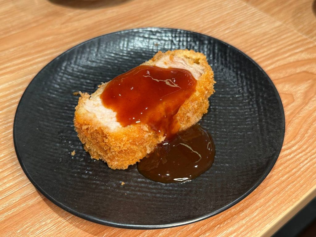 [Review] Tonkatsu ENbiton Serves Up Japan’s Viral Thick-Cut Katsu in Singapore - Alvinology