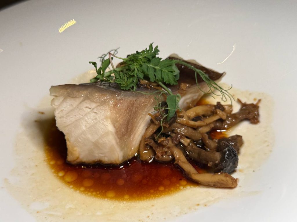 This June Only: CLOVE’s Newest Collaboration with Celebrity Chef Eric Teo Brings Kelong-Inspired Feasting to the City This June Only: CLOVE’s Newest Collaboration with Celebrity Chef Eric Teo Brings Kelong-Inspired Feasting to the City - Alvinology