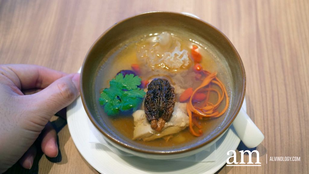 [Review] From Bak Kut Teh Pao Fan to Liquorice-Smoked Wagyu Beef Brisket: Discovering Sky22's Unique East Meets West Cuisine - Alvinology