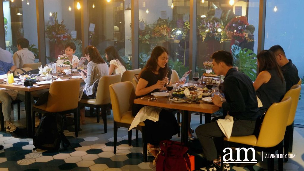 Winestone at Mercure Singapore on Stevens Doubles Its Menu With New Brunch Stack and Weekend Feasts Winestone at Mercure Singapore on Stevens Doubles Its Menu With New Brunch Stack and Weekend Feasts - Alvinology