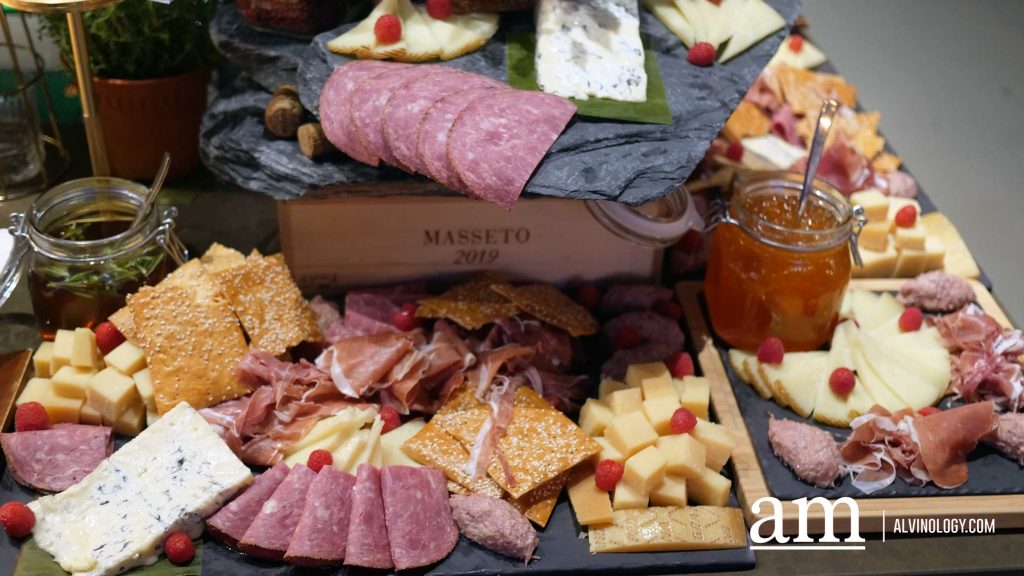 Winestone at Mercure Singapore on Stevens Doubles Its Menu With New Brunch Stack and Weekend Feasts Winestone at Mercure Singapore on Stevens Doubles Its Menu With New Brunch Stack and Weekend Feasts - Alvinology