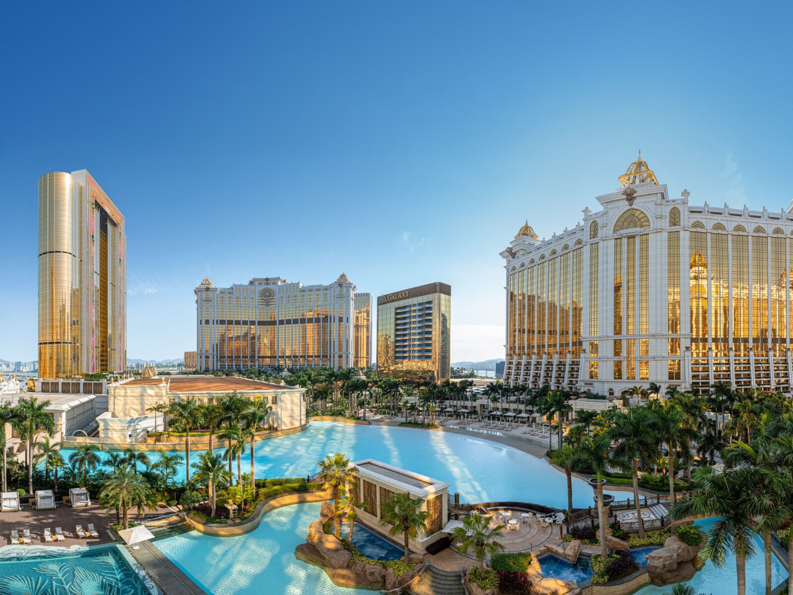 Energy Awaits When Summer Comes to Play at Galaxy Macau