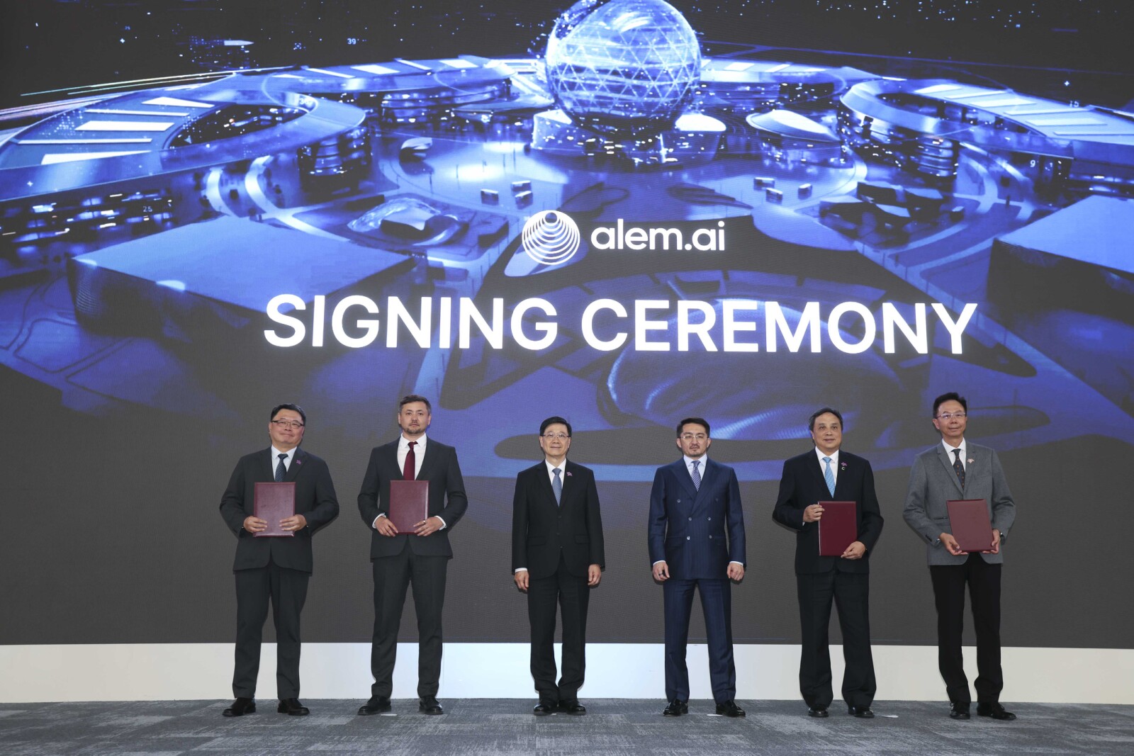 On 1 June, Cyberport signed a Memorandum of Understanding (MoU) with Autonomous Cluster Fund "Astana Hub" of Kazakhstan, with key objectives to promote technology transfer and the development of innovation and technology ecosystems, support technology enterprises in expanding into overseas markets, and establish a collaborative partnership between the two innovation ecosystems.