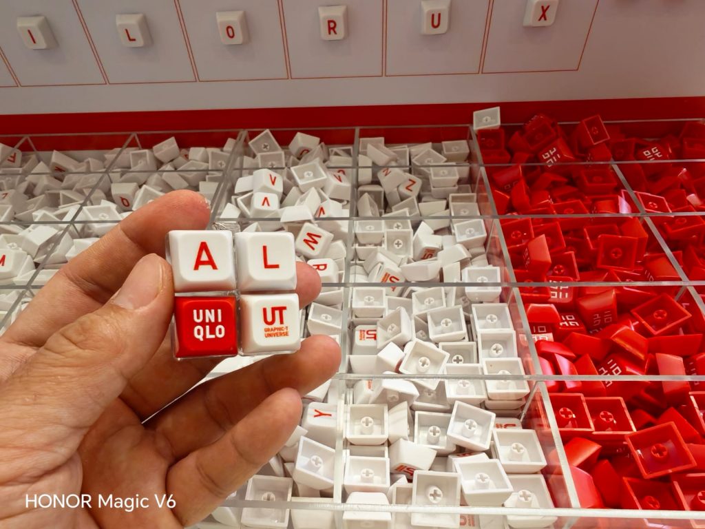 UNIQLO Brings Art, Anime and Pop Culture Together at UT Graphic-T Universe Pop-Up in Orchard Central UNIQLO Brings Art, Anime and Pop Culture Together at UT Graphic-T Universe Pop-Up in Orchard Central - Alvinology