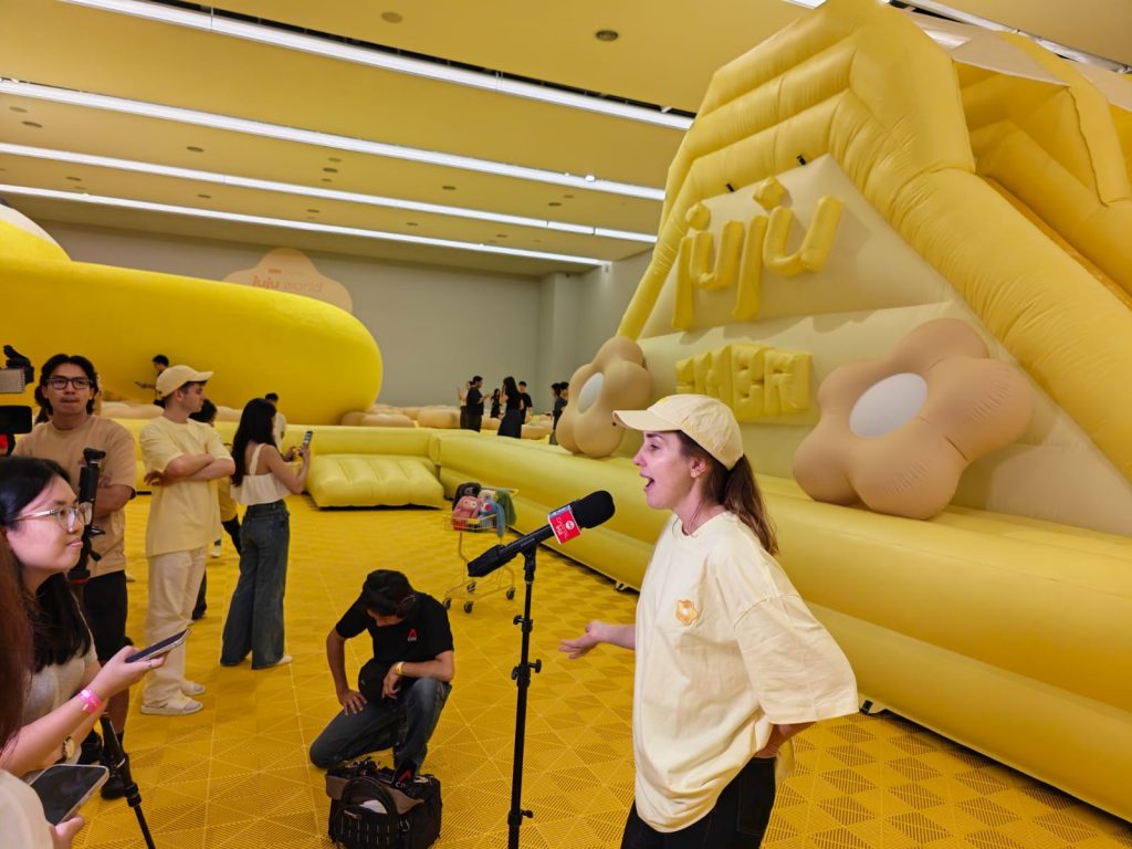 From Flower Market Frenzy to Yellow Figurines Ball Pit: Inside Cj Hendry’s New JuJu World at IMBA Theatre, Gardens by the Bay - Alvinology