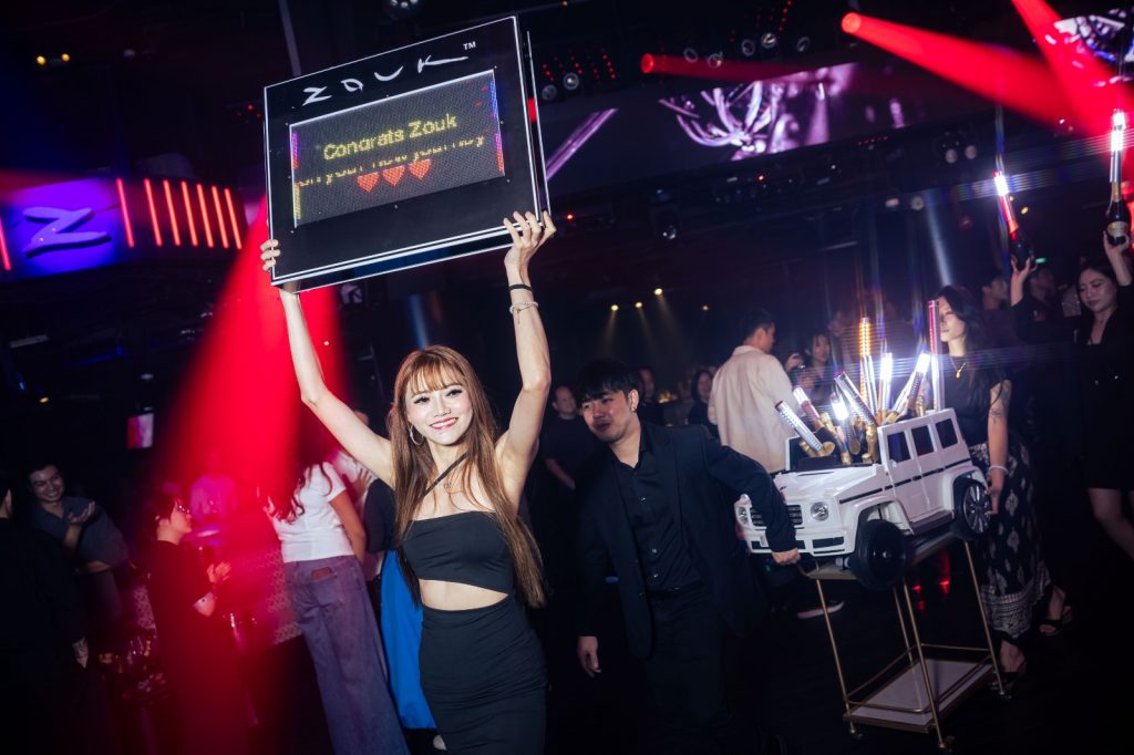 A New Era for Nightlife: Zouk Group Unveils Multi Million Dollar Revamp for 35th Anniversary, Reopens Mainroom and Phuture A New Era for Nightlife: Zouk Group Unveils Multi Million Dollar Revamp for 35th Anniversary, Reopens Mainroom and Phuture - Alvinology