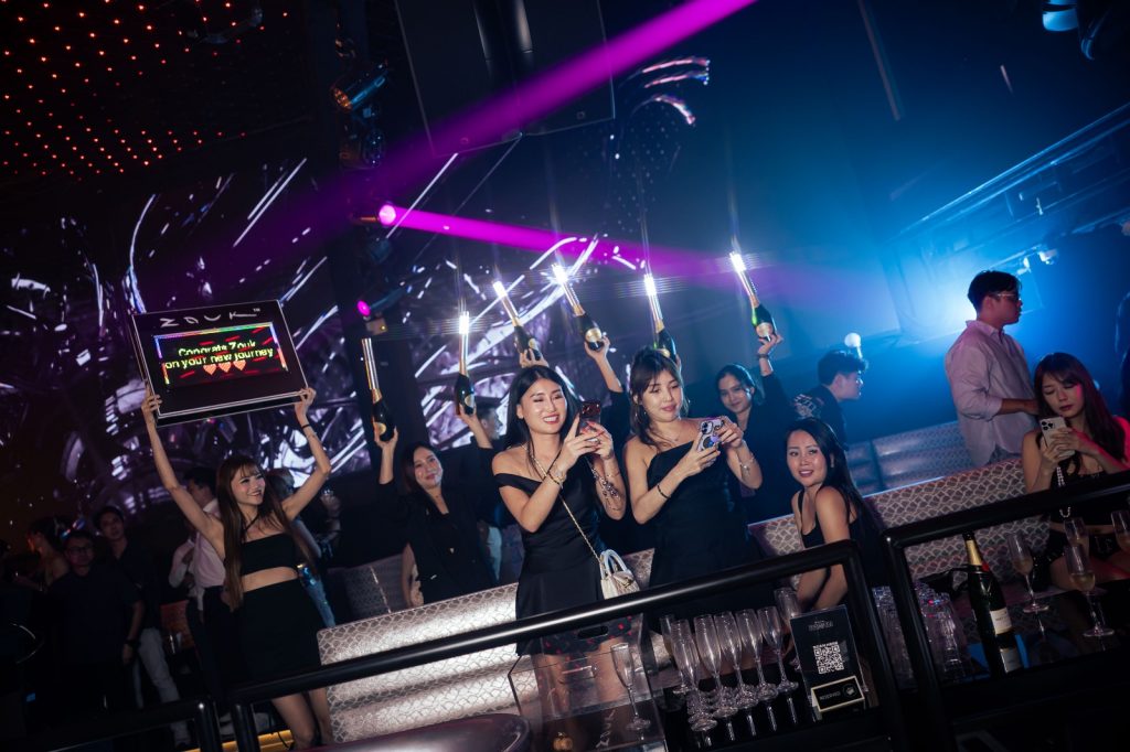 A New Era for Nightlife: Zouk Group Unveils Multi Million Dollar Revamp for 35th Anniversary, Reopens Mainroom and Phuture A New Era for Nightlife: Zouk Group Unveils Multi Million Dollar Revamp for 35th Anniversary, Reopens Mainroom and Phuture - Alvinology