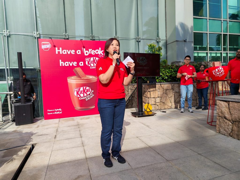 NEW KITKAT Chocolate Drink Hits 220 Singapore Outlets Including Burger King and Kopitiam - Alvinology