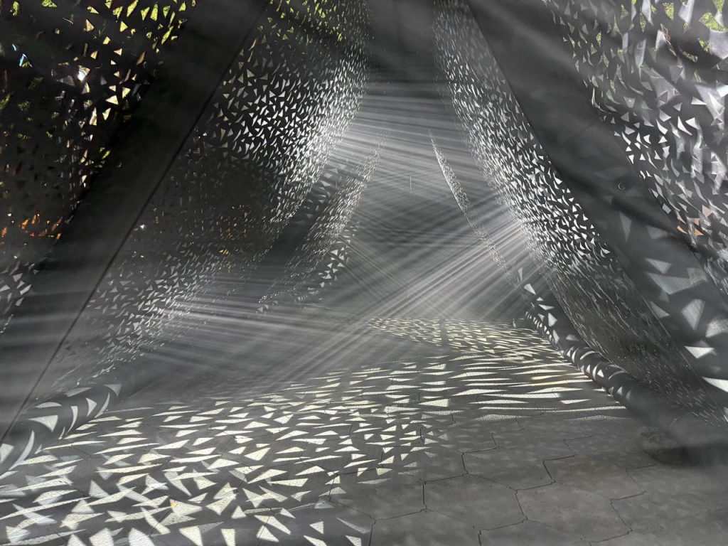 i Light Singapore 2026 Returns This Friday With 14 Light Installations Across Marina Bay And Raffles Place - Alvinology